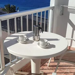Martín , Puerto De Naos España